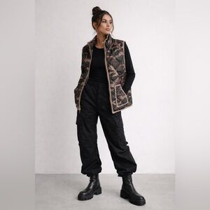 J.Crew Camo Quilted Puffer Vest | Down Fill | Size Small | Layering Essential